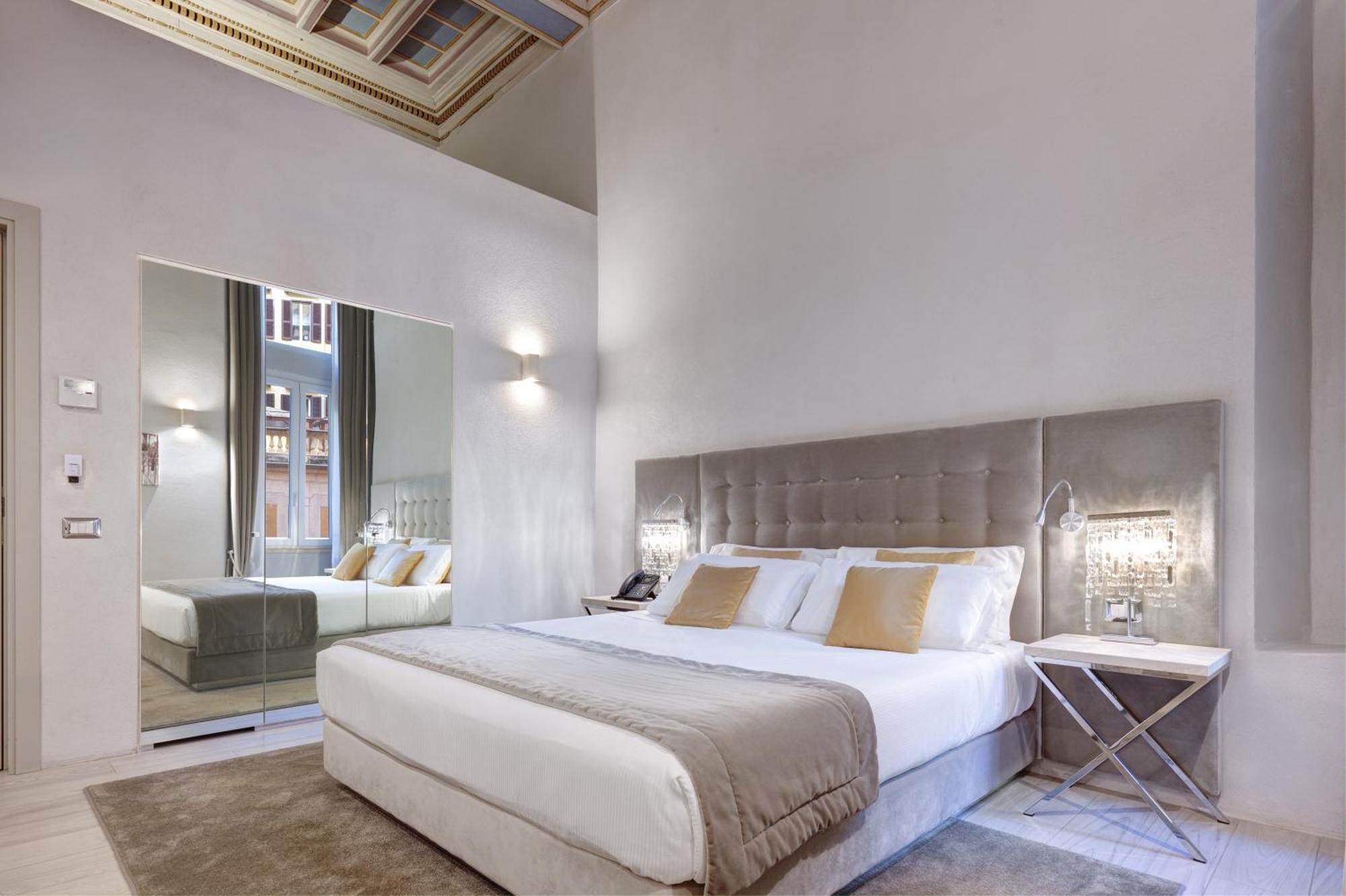 Terrace Pantheon Relais Rom